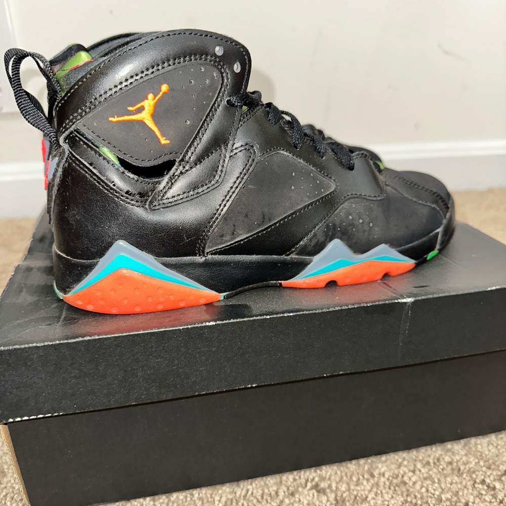 AIR JORDAN 7 RETRO Barcelona Nights GS